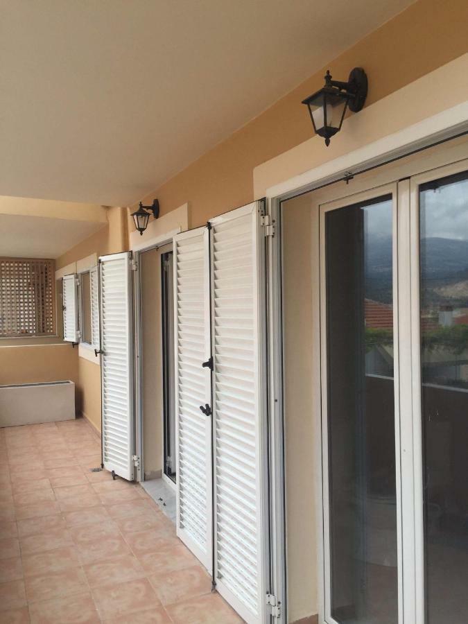 A For Argostoli Apartment Bagian luar foto