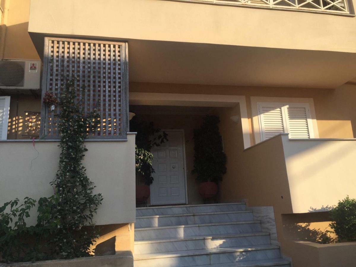 A For Argostoli Apartment Bagian luar foto