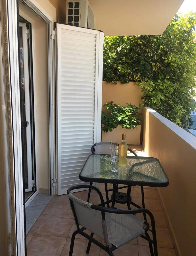 A For Argostoli Apartment Bagian luar foto